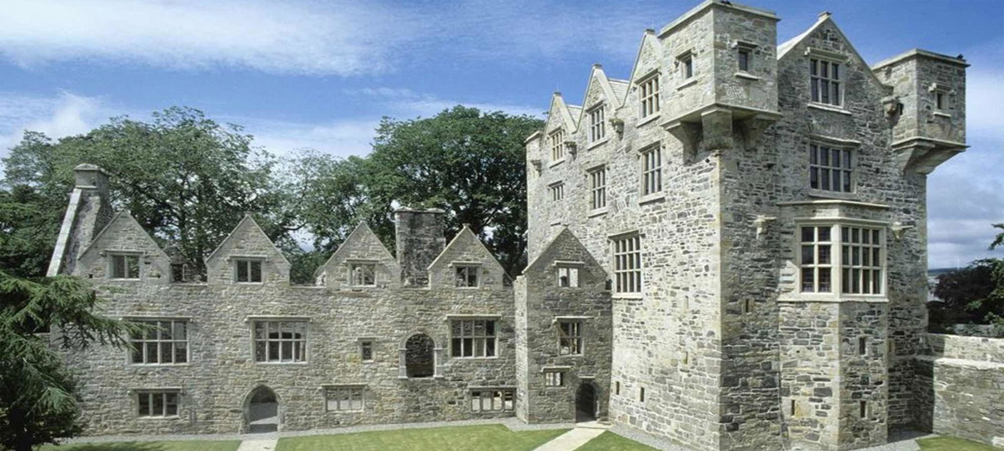 Donegal Castle - Donegal Town Walking Tour with DanyGal, Ireland